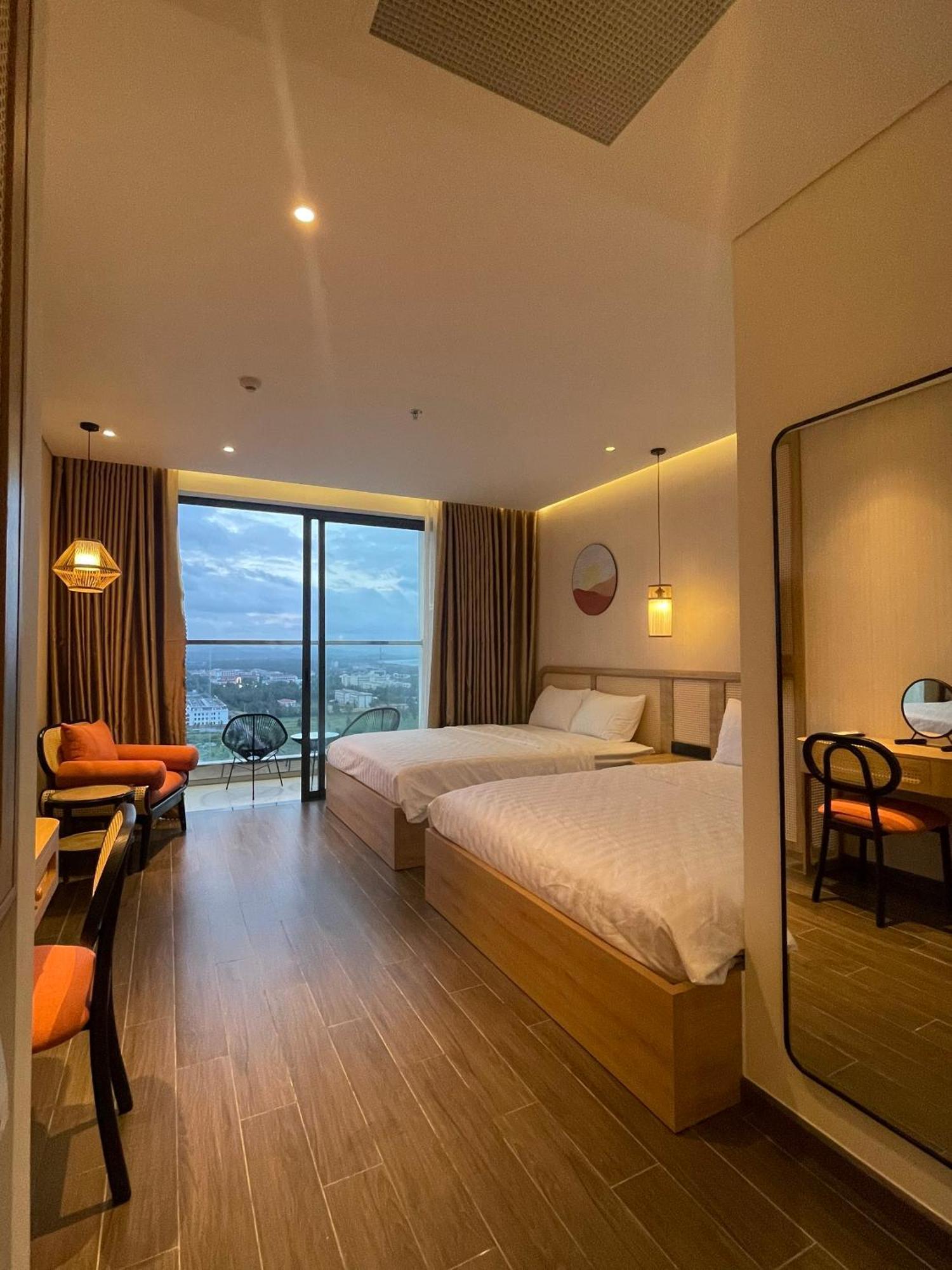 Apec Phu Yen Seaview Condotel トゥイホア 部屋 写真